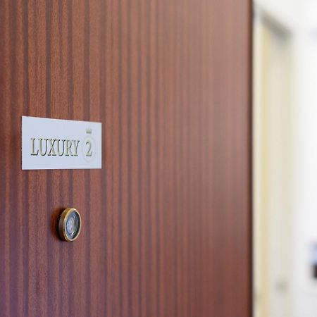 Luxury Apartment In Central City Napoli Dış mekan fotoğraf