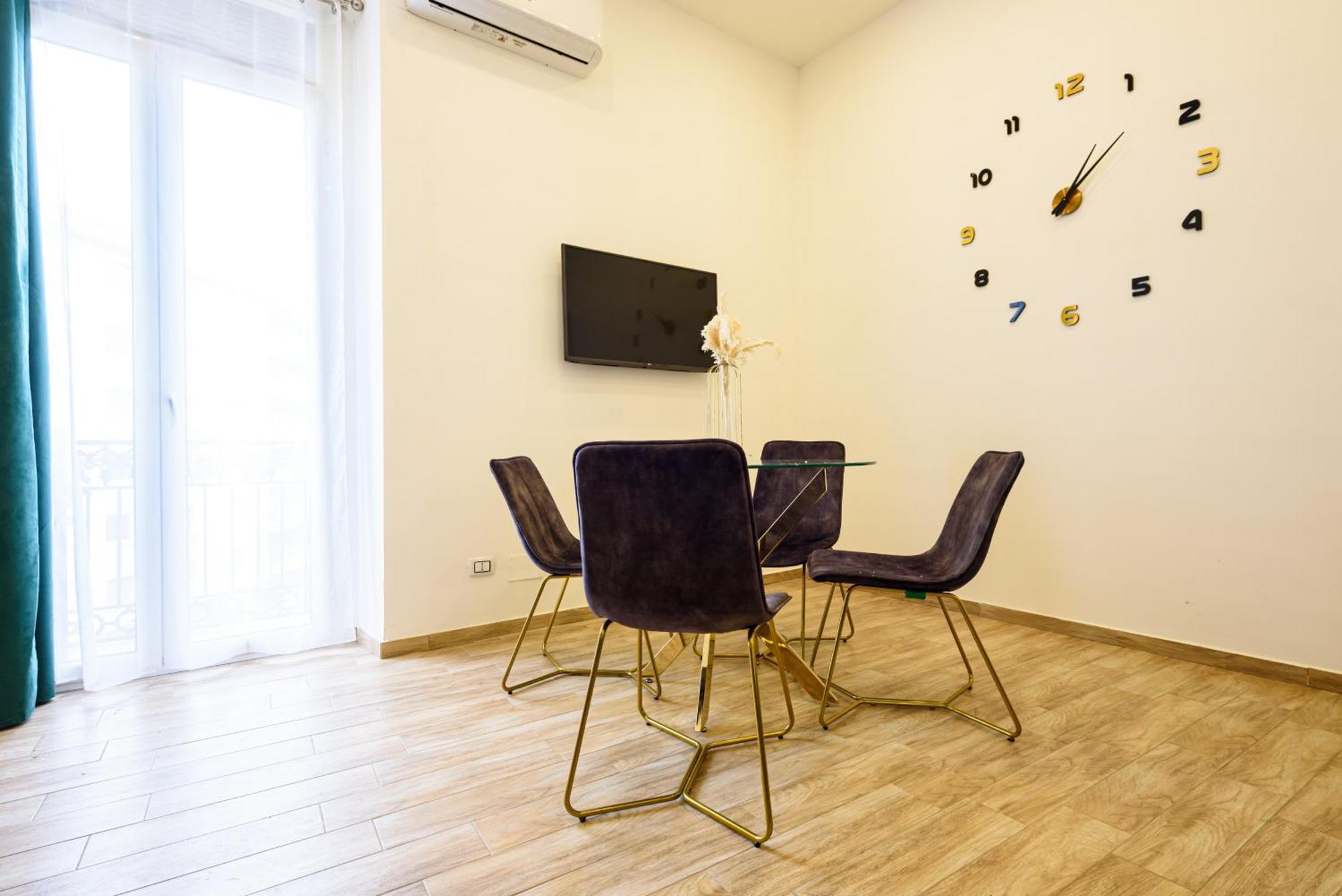 Luxury Apartment In Central City Napoli Dış mekan fotoğraf